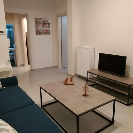 Center 2 * Thessaloniki